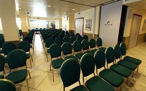 Leinì Air Palace Hotel מראה חיצוני תמונה